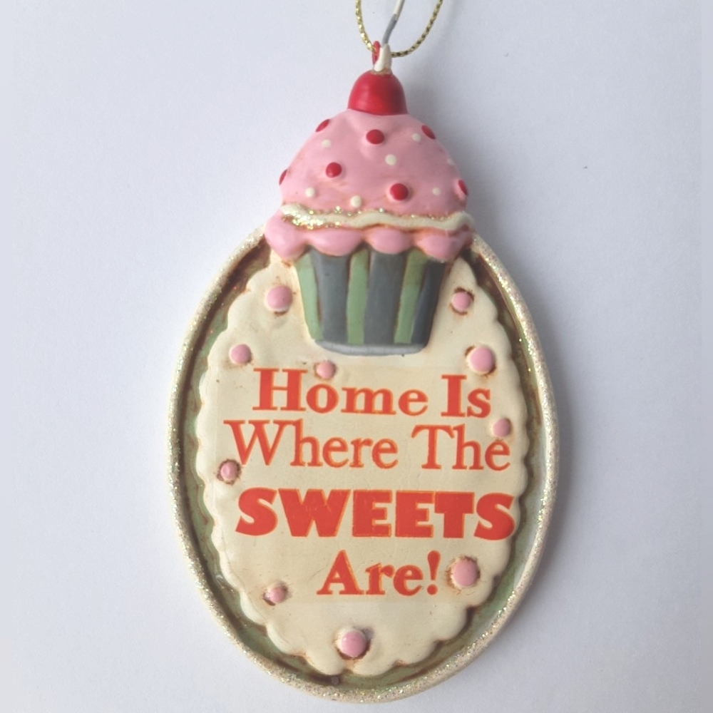 Cupcake Ornament
